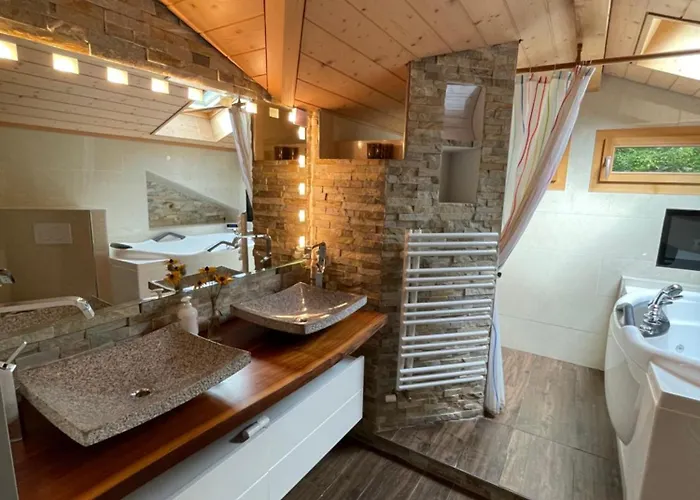 Mini-hôtel Superior Doppelzimmer Im Milital Innertkirchen